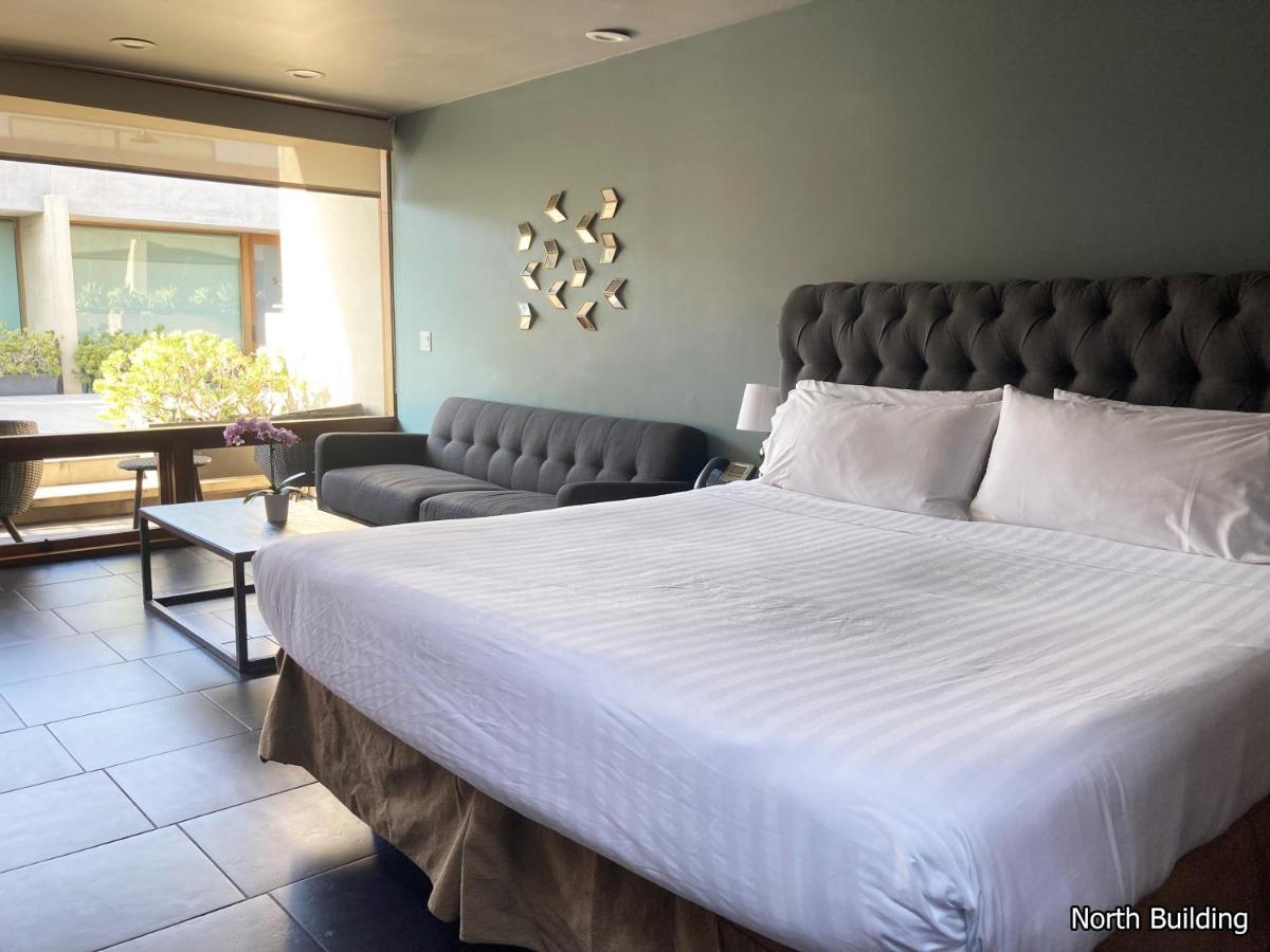 Deluxe King Room [North Building]