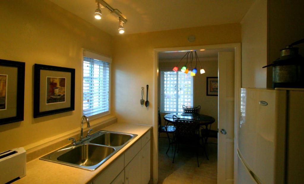 Double Room with Two Double Beds with Kitchenette