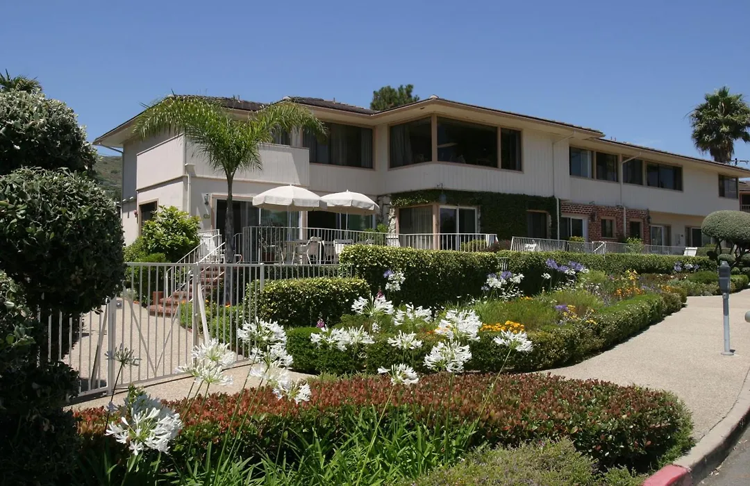 Laguna Shores Studio Suites-1